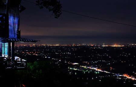 Tempat Wisata di Jogja - Bukit Bintang