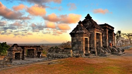 Wisata Yogyakarta Istana Ratu Boko Keren