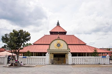 Masjid Agung Gedhe Kauman, Menjadi Saksi Sejarah Kerajaan