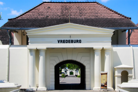 Menyusuri Sejarah Bangsa Dari Benteng Vredeburg