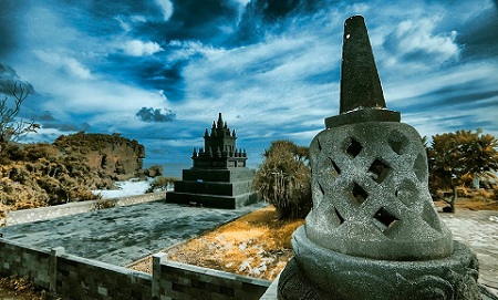 Pantai Ngobaran, Indahnya Wisata Pantai Jogja