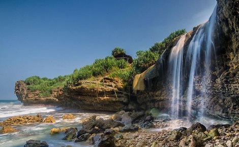 Pantai Jogan, Sayang Untuk Tidak Hadiri Uniknya