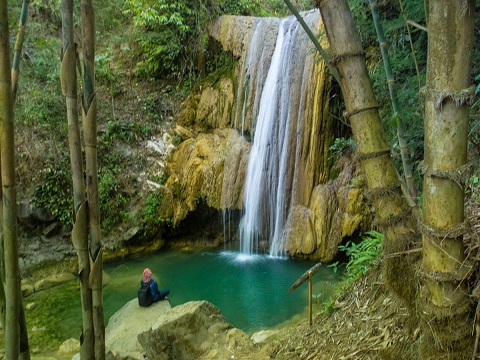 Wisata Air Terjun Di Kedalaman Hutan Giriloyo Bantul