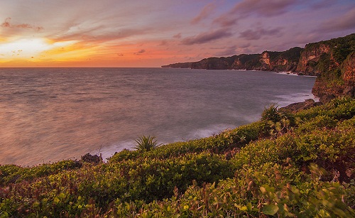 Pantai Kesirat Gunung Kidul Memang Paling Pas Buat Lokasi Mancing