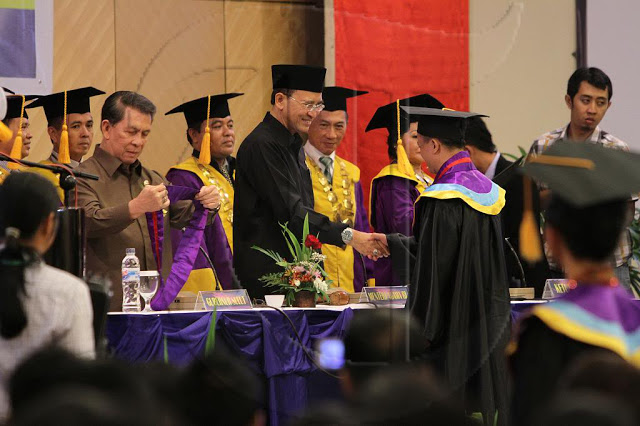 Ketika Wisuda, Moment Inilah Yang Bakal Jadi Kenangan Tak Terlupakan