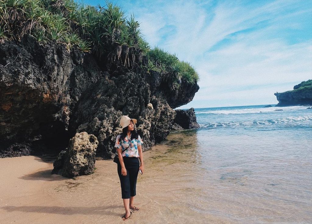 Pantai Krakal Gunung Kidul Handayani Yang Akan Membuat Liburan Ceria